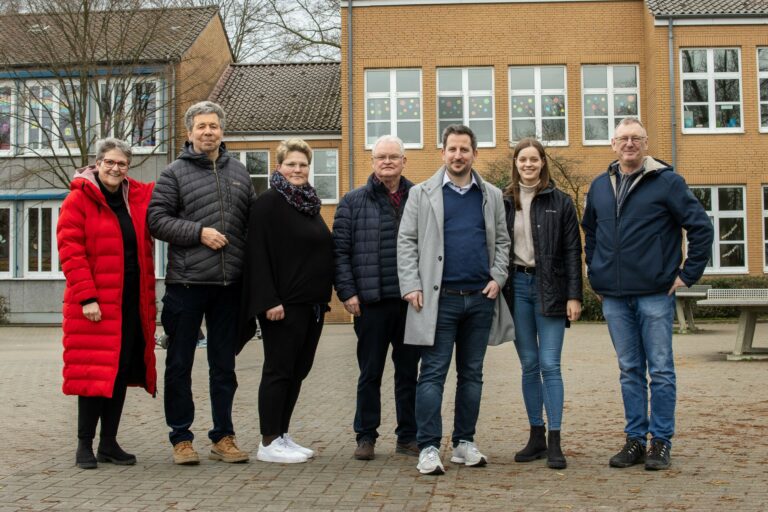 SPD und Grüne wollen Schulhof sanieren